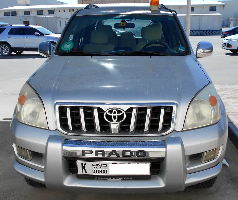 Toyota Prado 2009 — photo 1 of 2