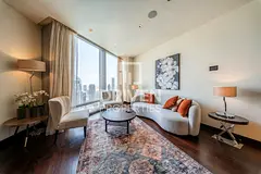 Full Fountain View | Vacant | Walk-in Closet