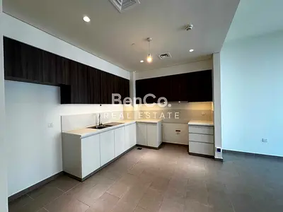 2 Bedrooms | Boulevard View | Walk To Park