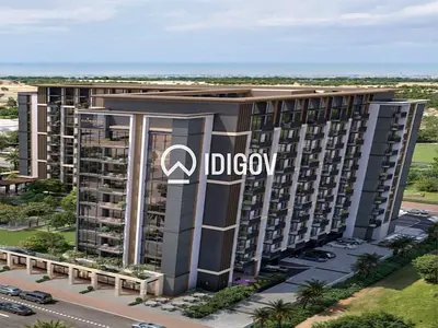 Luxury Living | Mid Floor | Spacious