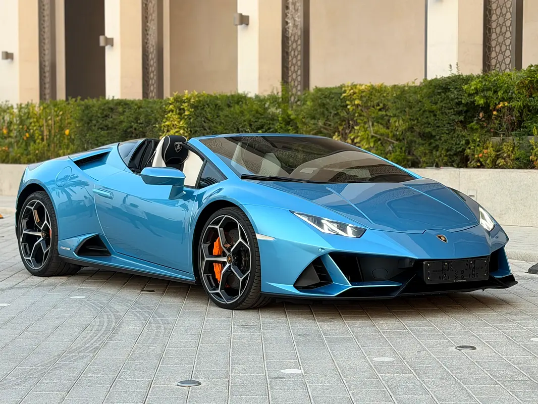Lamborghini Huracan 2023 — photo 1 of 14