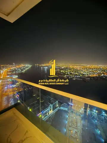 ✨ أفخم وأرقى شقة استوديو بإطلالة بحرية للإيجار الشهري في أبراج الواحة ✨ استمتع بأجواء الرفاهية والإطلالة البحرية الساحرة! شقة استوديو مفروشة بالكامل ب