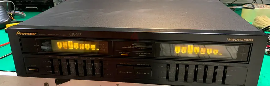 Pioneer Graphic Equalizer gr-555 (vintage stereo equalizer) - Works, new condition