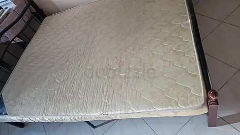 Queen size mattress