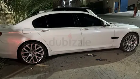 BMW 7-Series 750Li 2014 GCC Specs