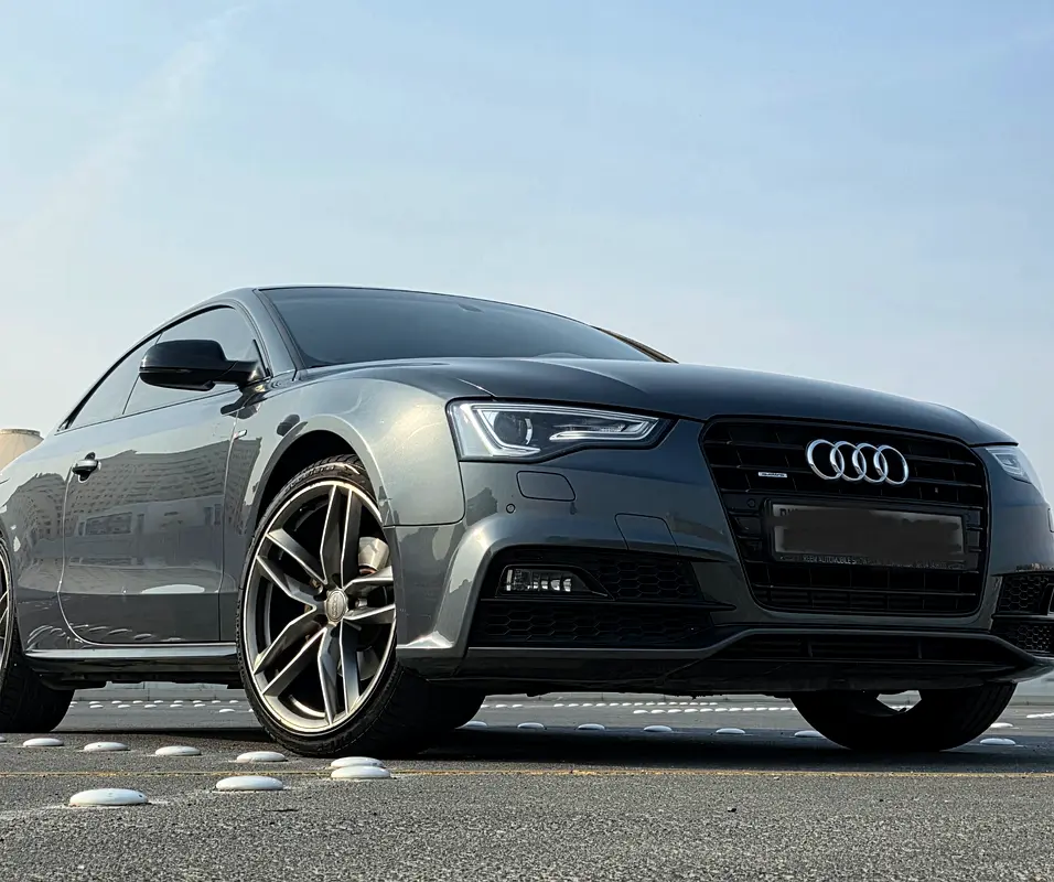 Audi A5 2016 — photo 1 of 9