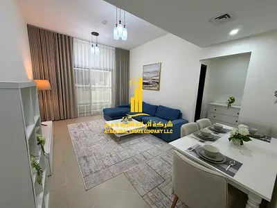 شقه فاخره ثاني ساكن غرفه وصاله مع بلكونه مفتوحه.عجمان ابراج الشروق. للإيجار الشهري✨الإيجار يشمل الفواتير والإنترنت وموقف