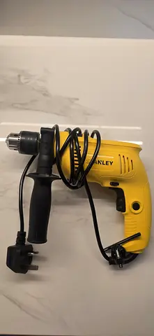 Power driller 230V+drill bits