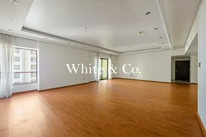 Expansive Living Area | Lovely Views | VOT