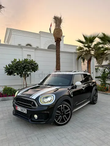 MINI Cooper John Cooper Works 2018 | GCC Specs | Pristine Condition