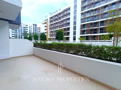 Spacious 1BR | Large Terrace | Prime Community