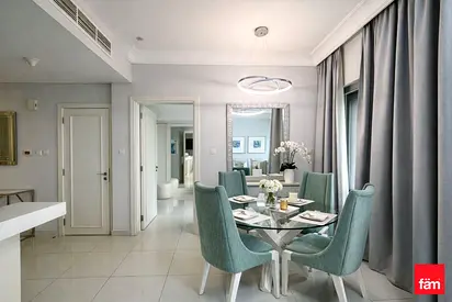 High Floor I Negotiable I Min to Metro and mall