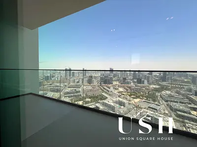 HIGHER FLOOR | OPEN VIEW | CLOSED KITCHEN