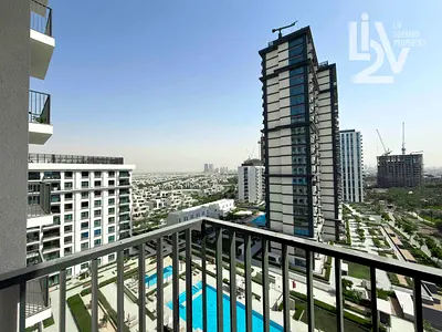 Semi Furnished | High Floor | Full Park View