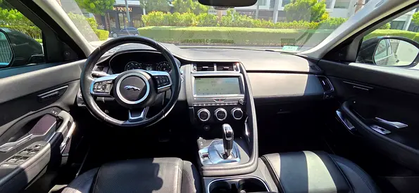 صورة مصغرة 9 لـ 2018 Jaguar E-PACE