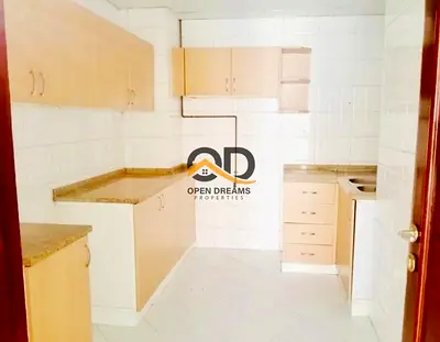 Amazing 2 Bedroom Hall 2 Full Washroom Balcony Easy Exit Tu Dubai