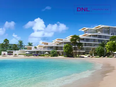 FLEXIBLE PLAN | WATERFRONT | HIGH END
