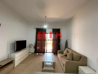FULLY FURNISHED, FLEXI PAYMENT, LARGE UNIT.