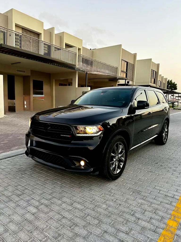 Dodge Durango 2017 — photo 1 of 7