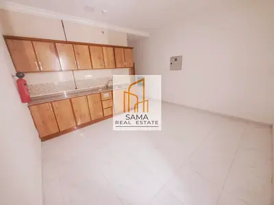 Luxury Apt studio good location central gas family home Muwaileh