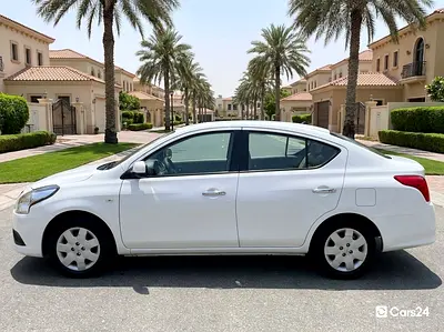 2022 Nissan SUNNY 照片 3