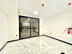 No security deposit cash studio with balcony