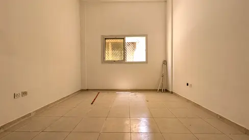 Spacious 1bhk Apt 6 cheques payment Maliha road Family building School Zone