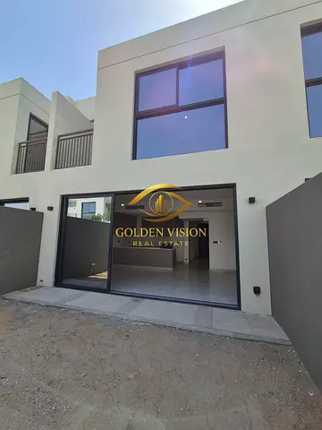 2 Bedroom Townhouse for Rent Falcon Island
