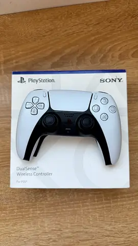 Sony PS5 DualSense Wireless Controller (White) - Used clean