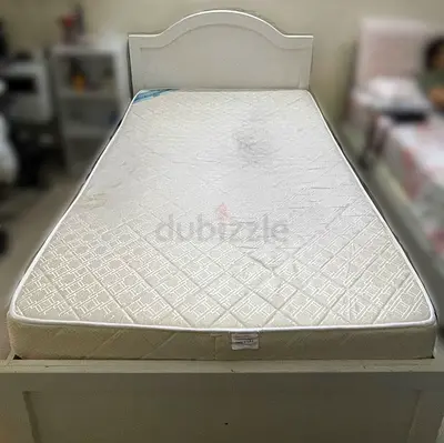 USED MATTRESS 120x200 CM FOR AED 100 ONLY