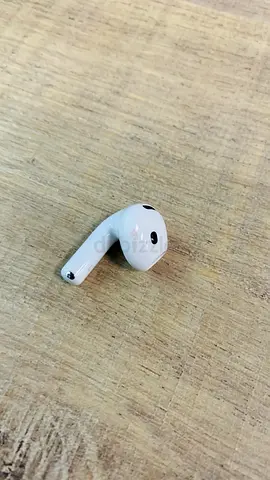 Apple AirPods 4 Left Bud only ANC - Active Noise Cancellation