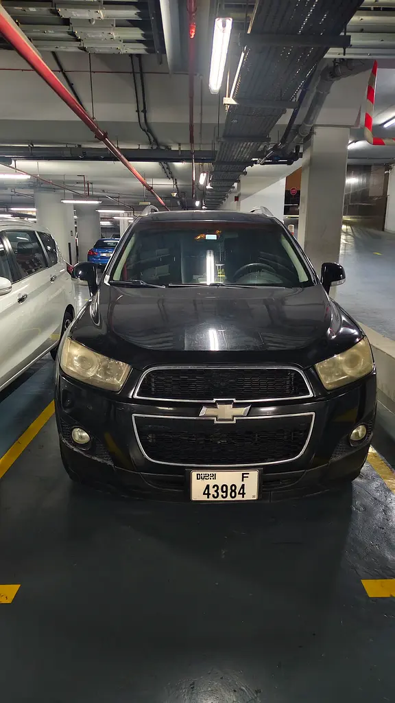 Chevrolet Captiva 2011 — photo 1 of 6