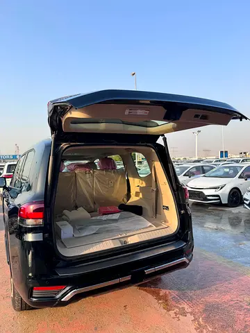 2026 Toyota LAND CRUISER 照片 8