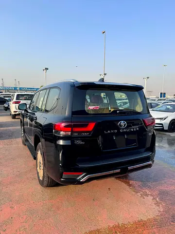 2026 Toyota LAND CRUISER 照片 6