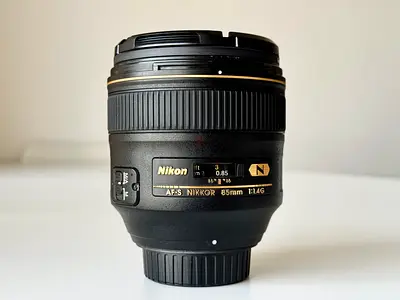 Nikon - Nikkor AF-S 85mm f/1.4G Lens - Excellent Condition