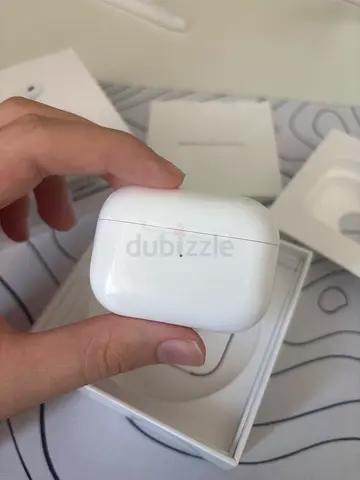 AirPods Pro 2 Lightning