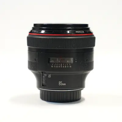 Canon 85mm Prime Lens (85mm, AF/MF) - Good Condition