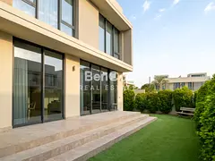 Corner Plot |Near Facilities| StandAlone