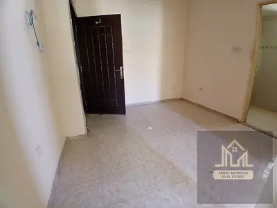 Ready to move Apparment 25k muwailah old