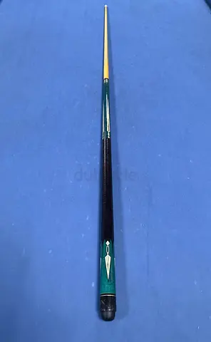 Billiard cue sticks