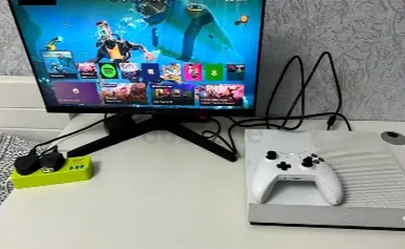 Samsung monitor for sale