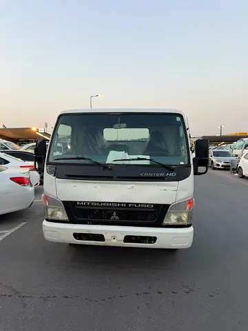 Mitsubishi Canter 2016 Standard GCC Specs