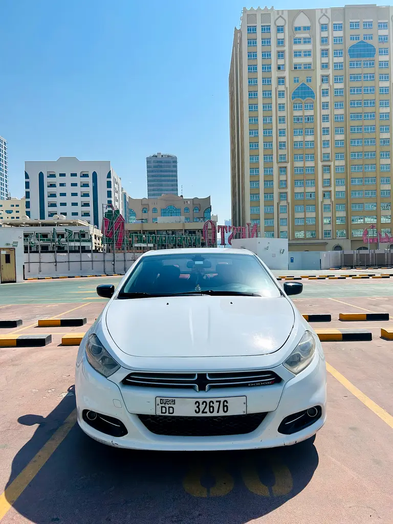 Dodge Dart 2016 — photo 1 of 11
