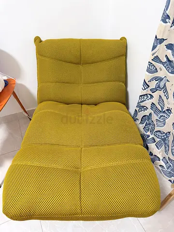 Comfortable recliner yellow