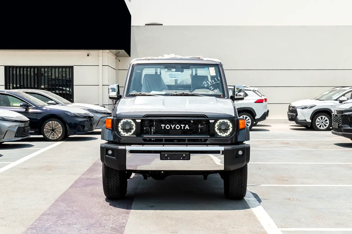 Toyota Land Cruiser 70 Series 2026 — photo 1 of 14