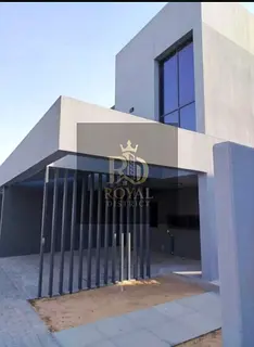 SUPER DISTREES DEAL || TOWNHOUSE IN AZALEA | 4BEDS || CORNER UNIT || PRIME LOCATION || MORTAGE ACCEP