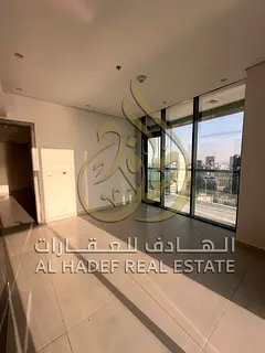🏡 Annual Rental – 3 Bedroom Apartment in Al Taawun ✨ Full Sea View | Spacious Layout | Prime 