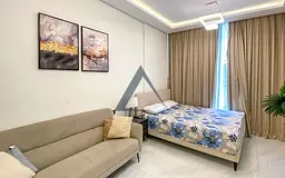 Spacious Unit | Vacant | Furnished