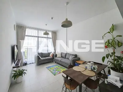 Spacious Layout | Mid Floor | Ready to Move