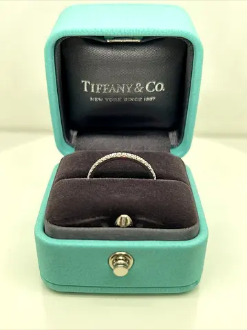 Tiffany ring